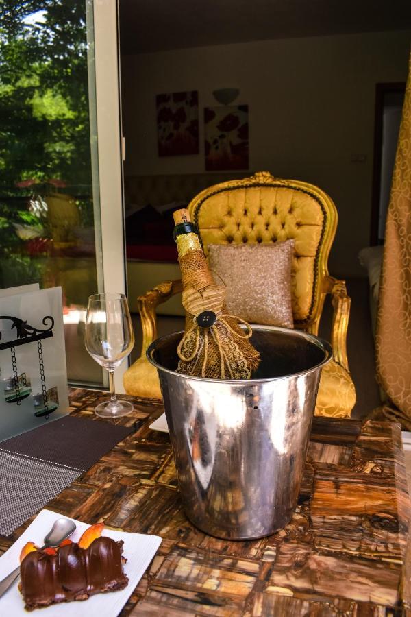 Villa Bella Boutique Hotel Καβάνταρτσι Εξωτερικό φωτογραφία